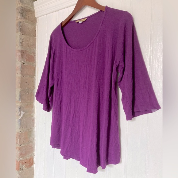 *3 for $20* Round neck purple knit top, 3/4 sleeves, scoop hem, sz L/XL. - Picture 2 of 8